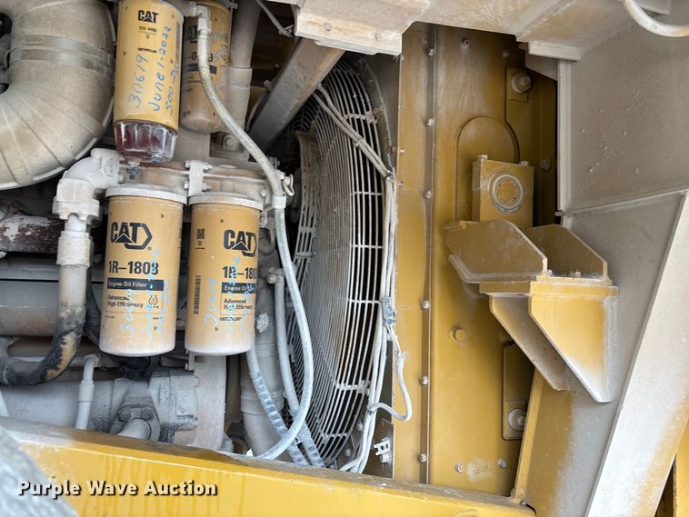 image for item FI1505 2005 Caterpillar 773E haul truck