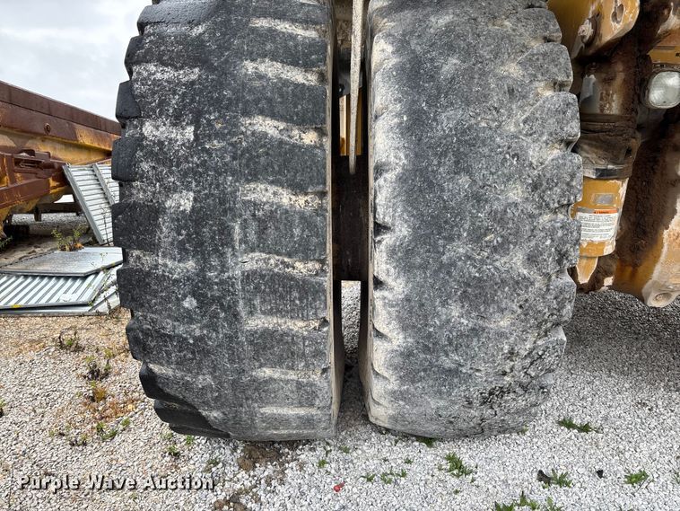image for item FI1505 2005 Caterpillar 773E haul truck