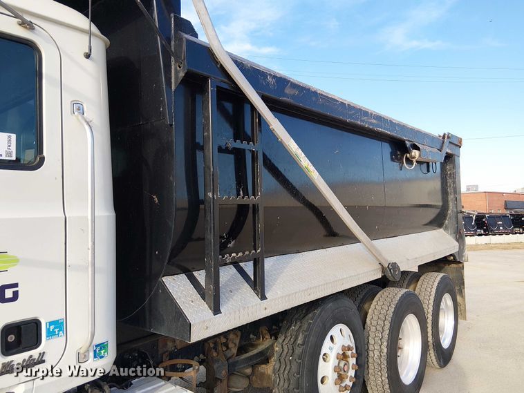 image for item FK0506 2014 Mack GU713 dump truck