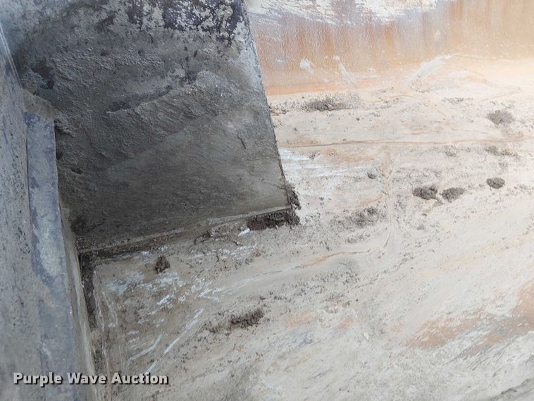 image for item FK0506 2014 Mack GU713 dump truck