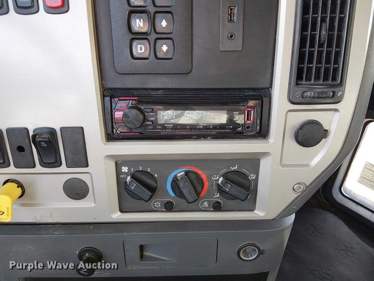 image for item FK0506 2014 Mack GU713 dump truck