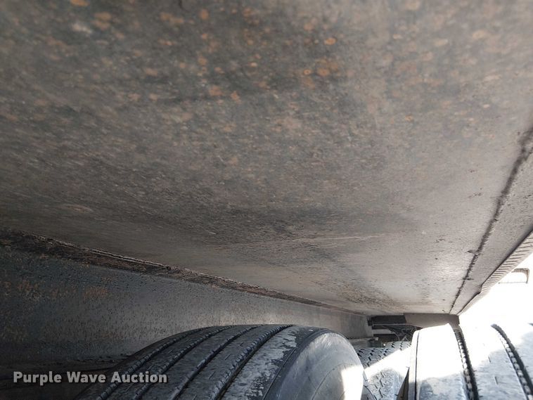 image for item FK0507 2005 Kenworth T800 dump truck