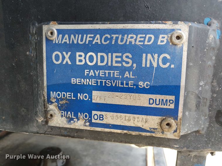 image for item FK0507 2005 Kenworth T800 dump truck