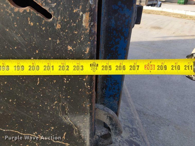 image for item FK0507 2005 Kenworth T800 dump truck