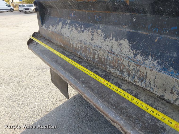 image for item FK0507 2005 Kenworth T800 dump truck