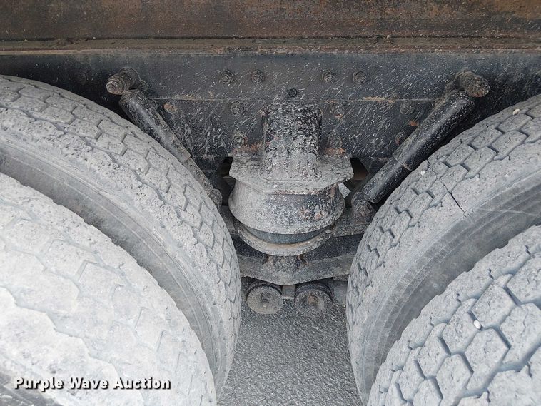 image for item FK0507 2005 Kenworth T800 dump truck