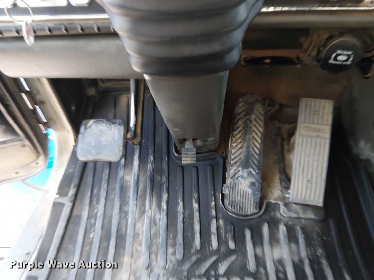 image for item FK0507 2005 Kenworth T800 dump truck