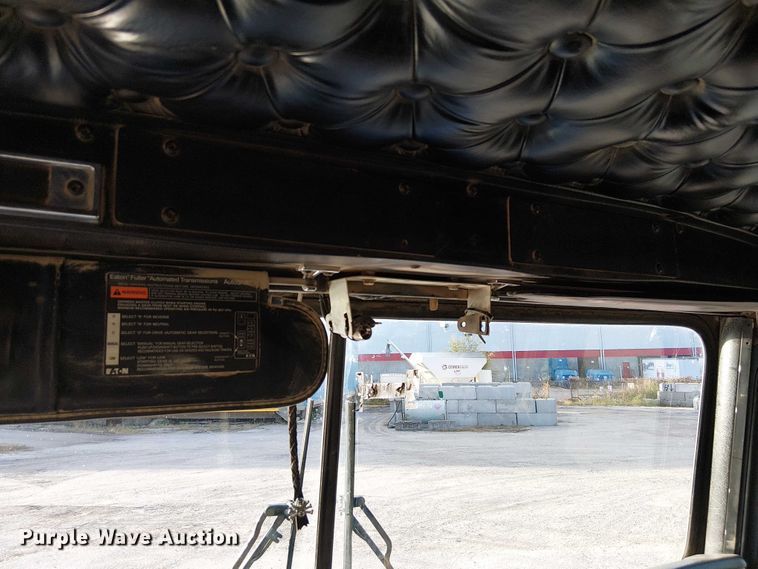 image for item FK0507 2005 Kenworth T800 dump truck