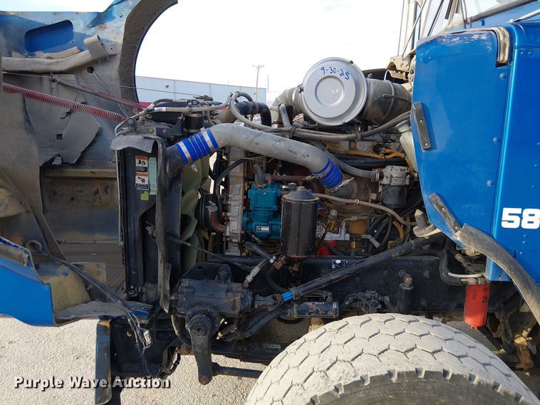 image for item FK0507 2005 Kenworth T800 dump truck