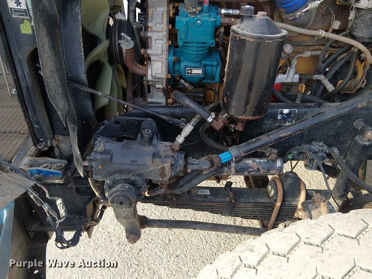 image for item FK0507 2005 Kenworth T800 dump truck