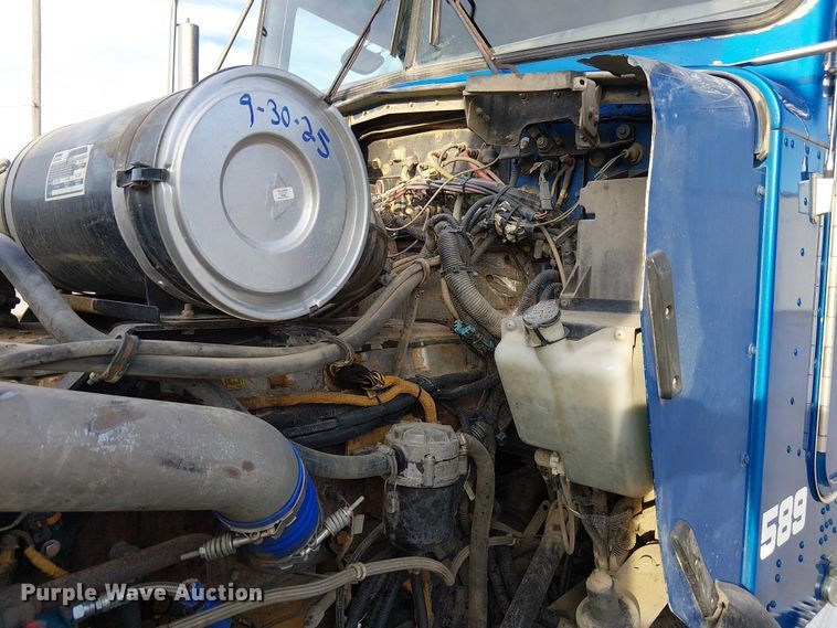 image for item FK0507 2005 Kenworth T800 dump truck