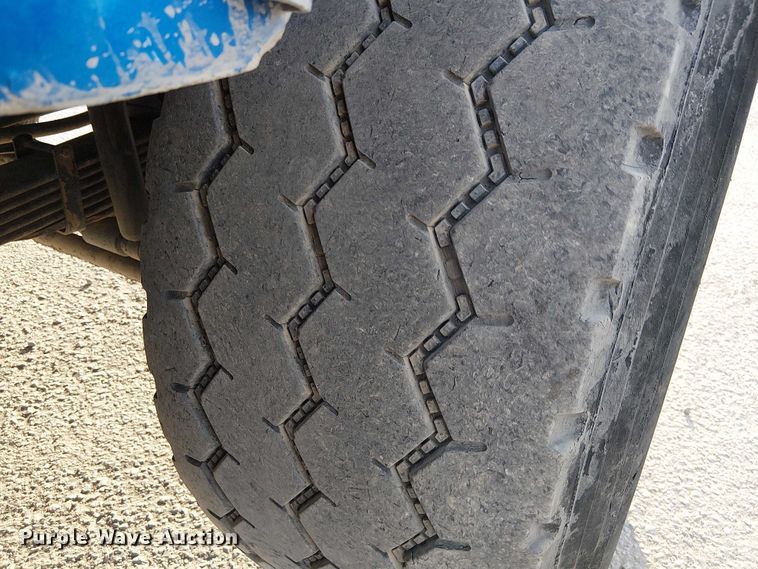 image for item FK0507 2005 Kenworth T800 dump truck