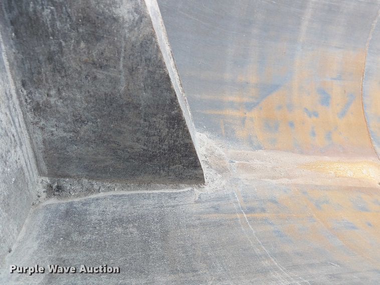 image for item FK0508 2006 Kenworth T800 dump truck