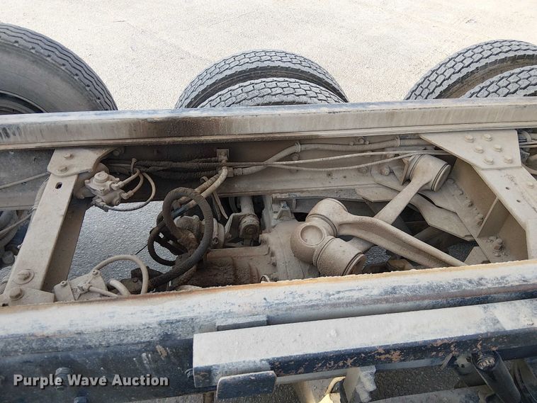 image for item FK0508 2006 Kenworth T800 dump truck