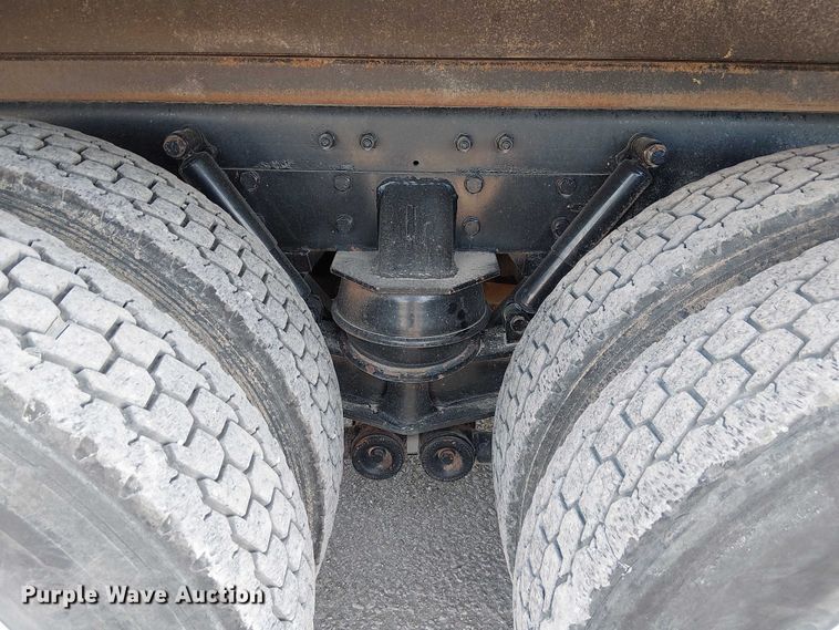 image for item FK0508 2006 Kenworth T800 dump truck