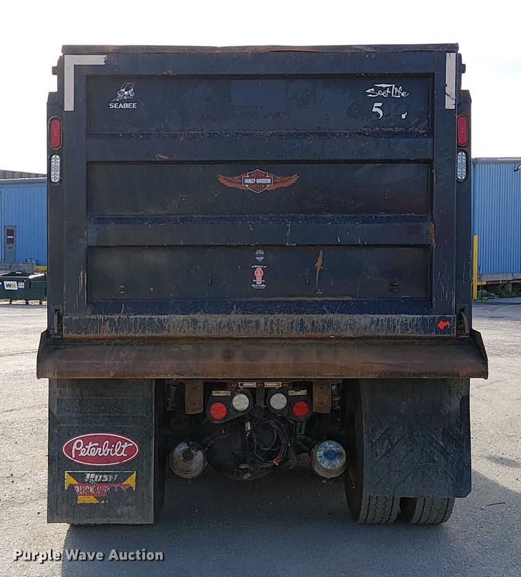 image for item FK0509 2019 Peterbilt 567 dump truck