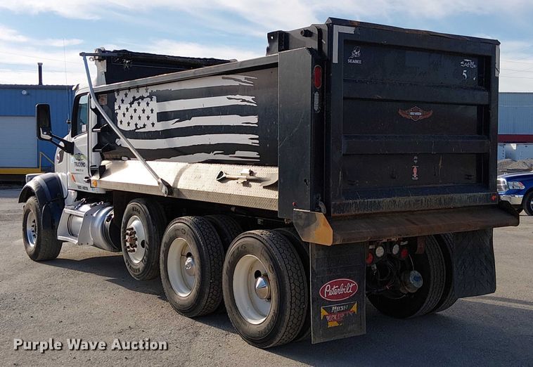 image for item FK0509 2019 Peterbilt 567 dump truck