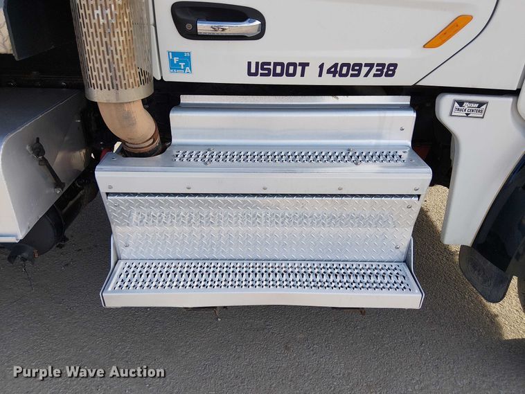 image for item FK0509 2019 Peterbilt 567 dump truck