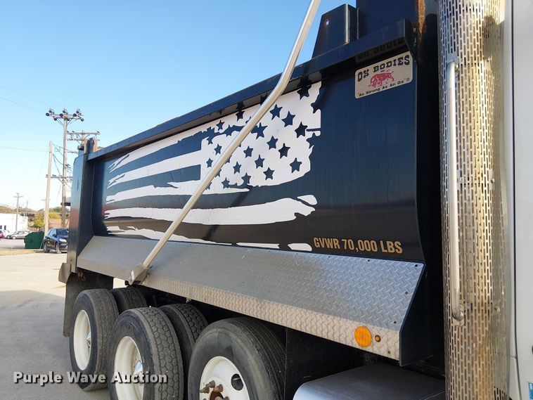 image for item FK0509 2019 Peterbilt 567 dump truck