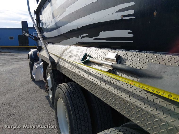 image for item FK0509 2019 Peterbilt 567 dump truck