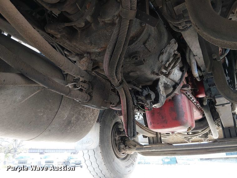 image for item FK0509 2019 Peterbilt 567 dump truck