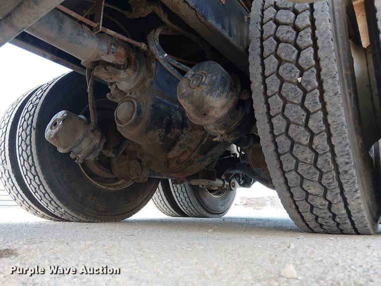 image for item FK0509 2019 Peterbilt 567 dump truck