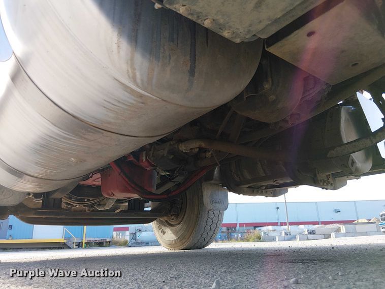 image for item FK0509 2019 Peterbilt 567 dump truck