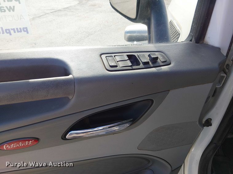 image for item FK0509 2019 Peterbilt 567 dump truck