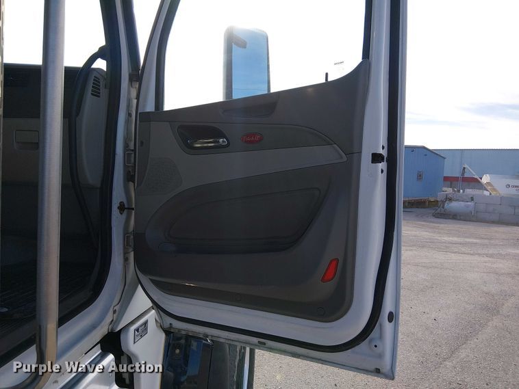 image for item FK0509 2019 Peterbilt 567 dump truck