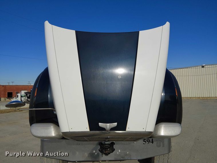 image for item FK0509 2019 Peterbilt 567 dump truck