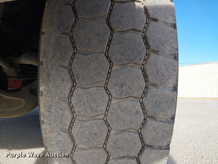 image for item FK0509 2019 Peterbilt 567 dump truck