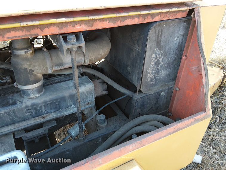 image for item FK0534 Smith  100 air compressor