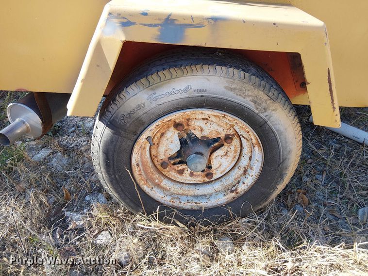 image for item FK0534 Smith  100 air compressor