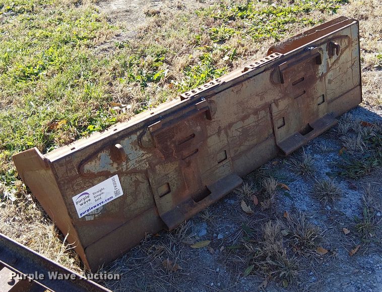 image for item FK0545 skid steer bucket