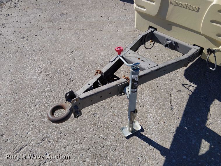 image for item FK0551 Ingersoll Rand P185WJD air compressor