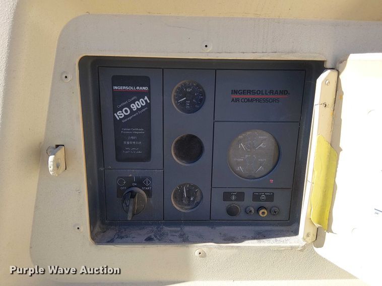 image for item FK0551 Ingersoll Rand P185WJD air compressor