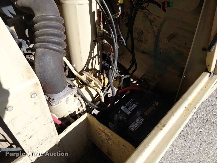 image for item FK0551 Ingersoll Rand P185WJD air compressor