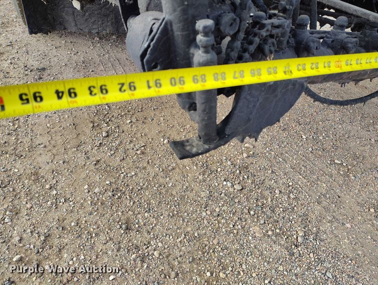 image for item IP9714 1987 International 1954 oil distributor truck