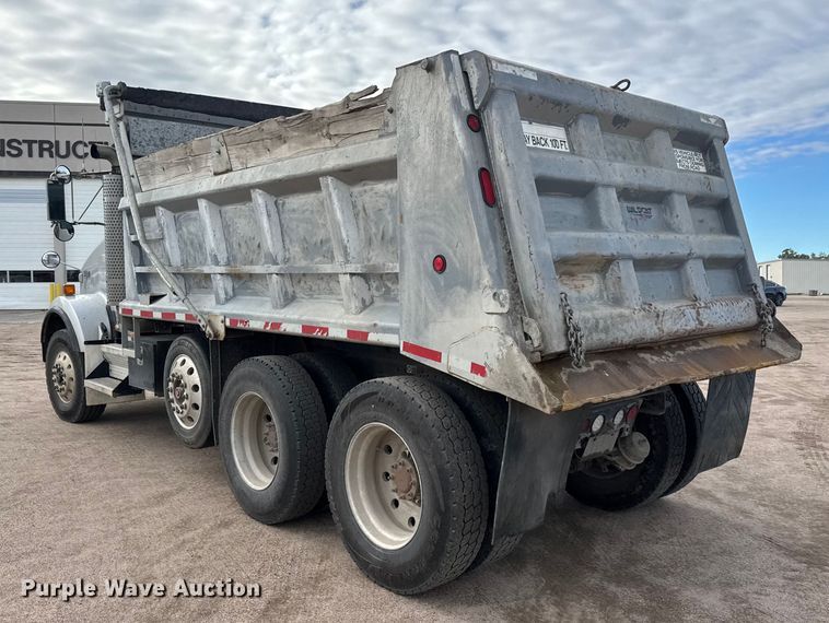 image for item NA9812 2007 Kenworth T800 dump truck
