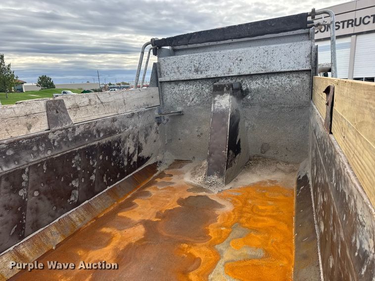 image for item NA9812 2007 Kenworth T800 dump truck