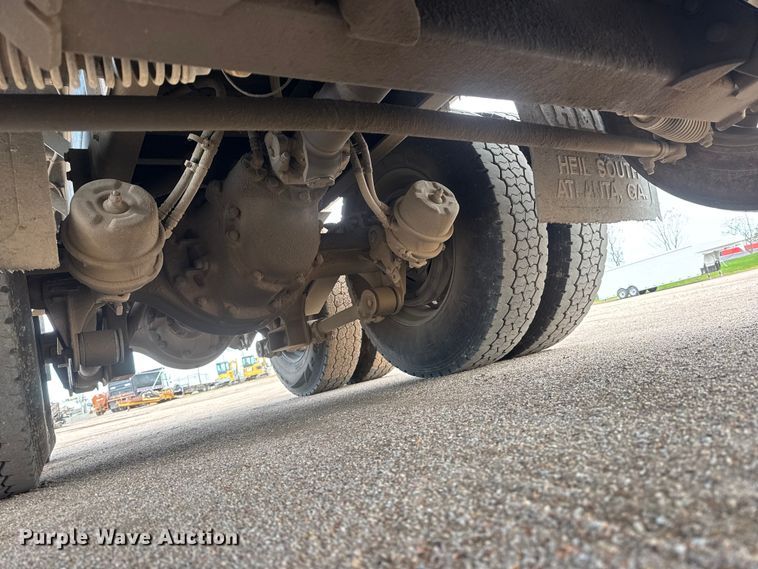 image for item NA9812 2007 Kenworth T800 dump truck