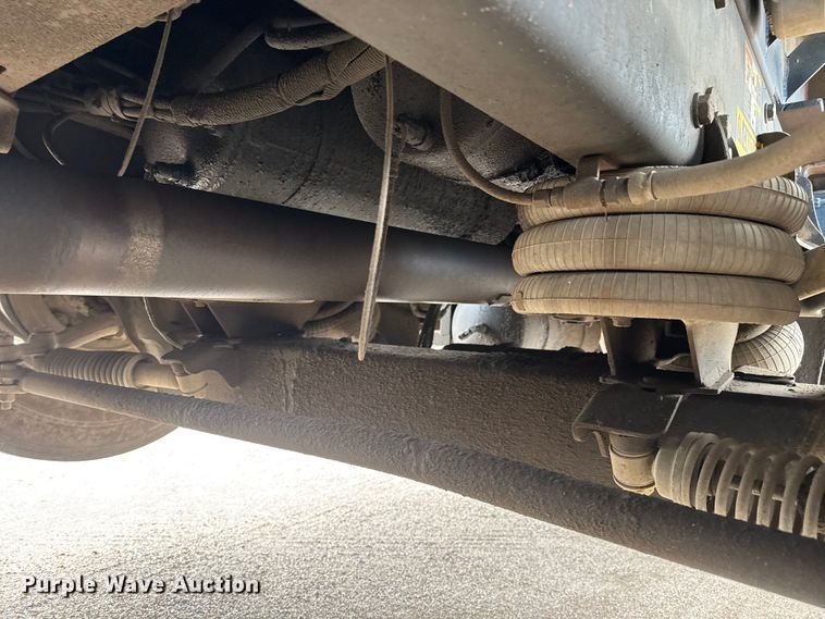 image for item NA9812 2007 Kenworth T800 dump truck