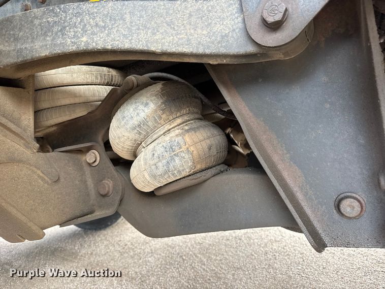 image for item NA9812 2007 Kenworth T800 dump truck