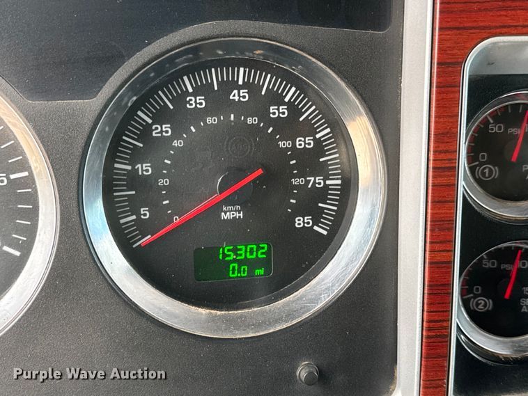 image for item NA9812 2007 Kenworth T800 dump truck