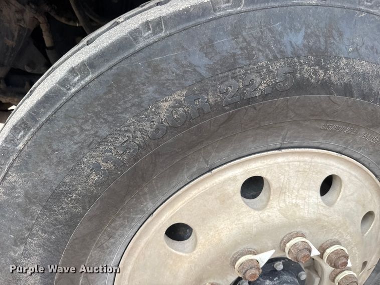 image for item NA9812 2007 Kenworth T800 dump truck