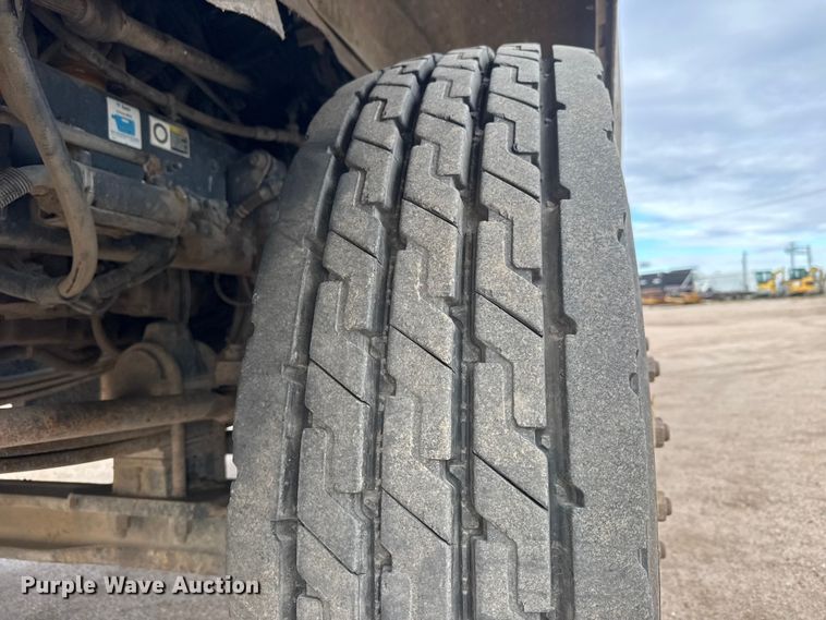 image for item NA9812 2007 Kenworth T800 dump truck