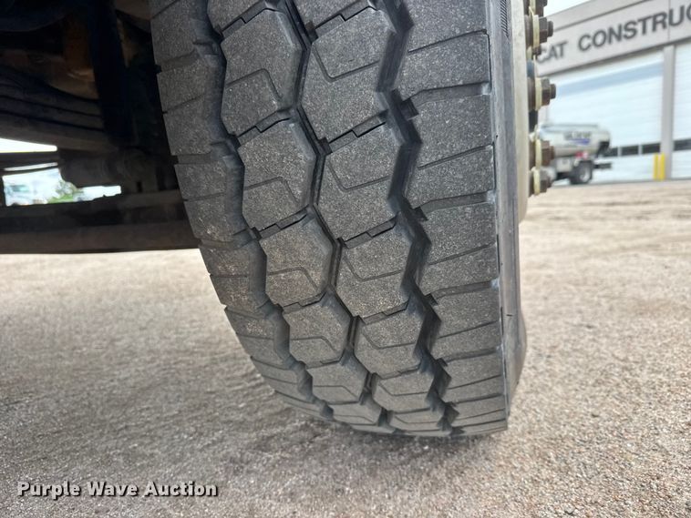 image for item NA9812 2007 Kenworth T800 dump truck