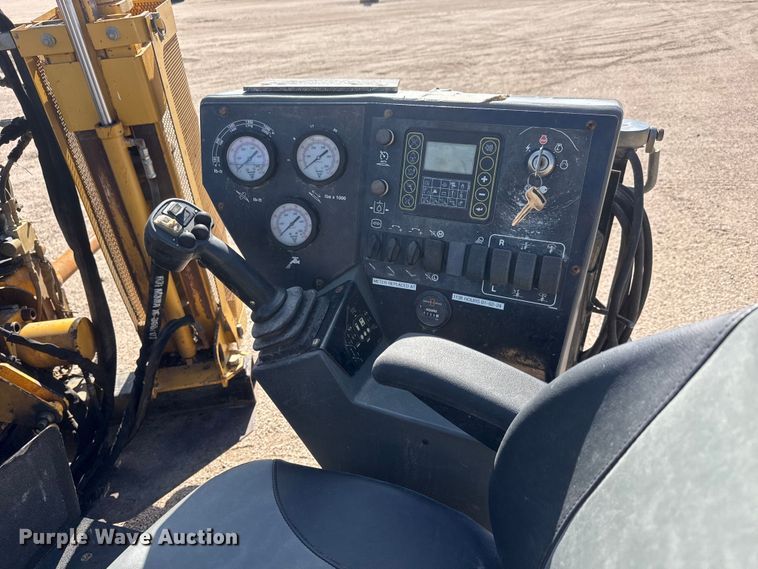 image for item NA9813 2008 Vermeer D16X20II directional boring unit