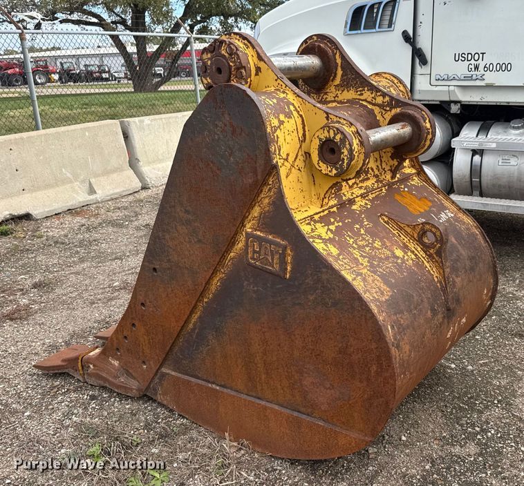 image for item NA9815 Caterpillar BK-42-330 excavator bucket