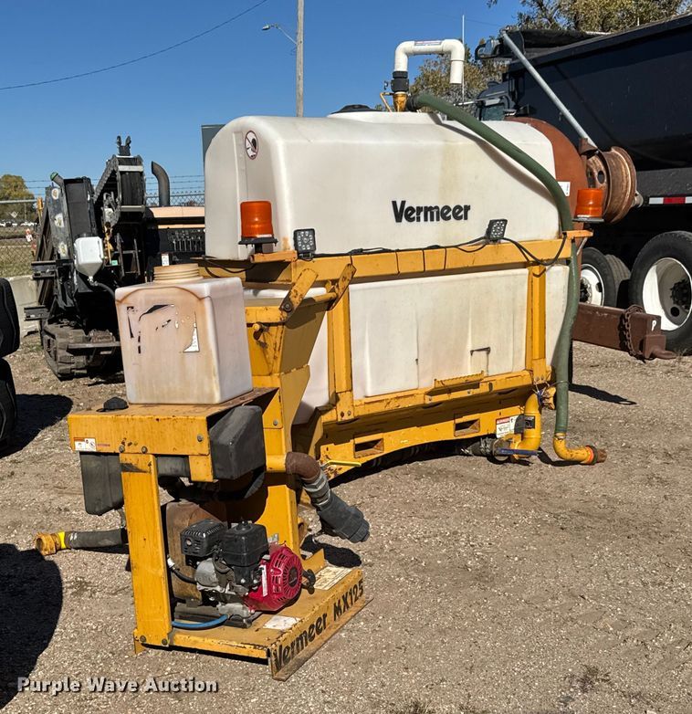 image for item NA9860 Vermeer MX125 fluid mixing system